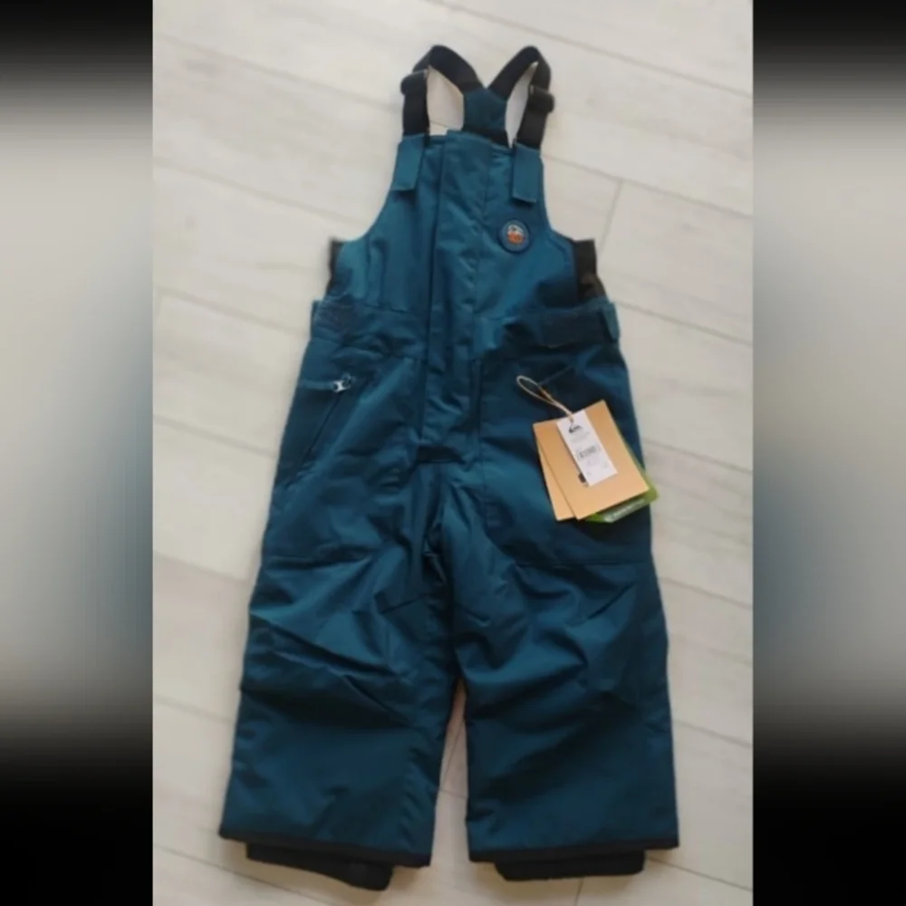 QUIKSILVER NEW Little Mission Snow Jacket & Boogie Snow Bibs - Picture 9 of 15